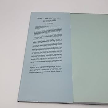 Amazon | Thomas Struth: 1977 2002 | Eklund, Mr. Douglas, Goldstein